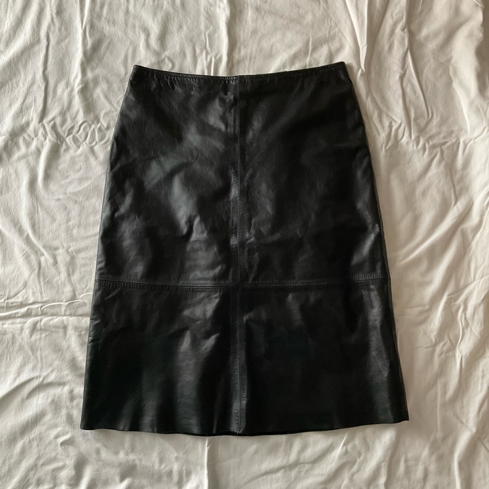 Old Navy Black Pencil Skirt Knee-Length Workwear